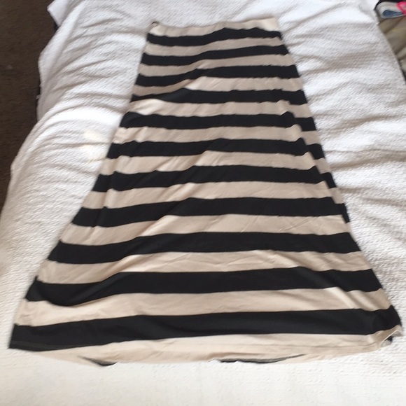 Billabong Dresses & Skirts - Billabong skirt Billabong Dresses & Skirts - Billabong skirt